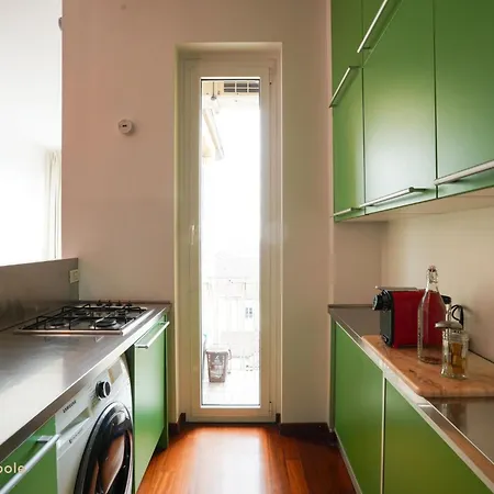 Appartamento Bertola House *