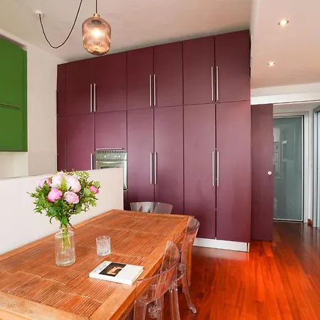 Bertola House Apartment *